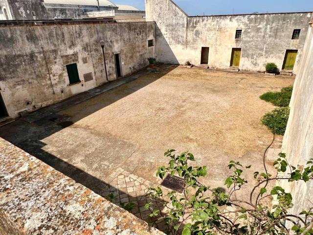Lussuoso casale in vendita SP18, Copertino, Lecce, Puglia