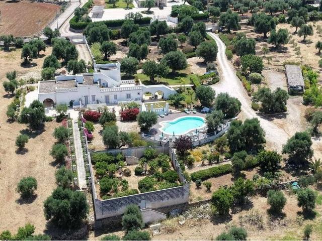 Lussuoso casale in vendita Strada Comunale Parco Cavallo, snc, Fasano, Puglia