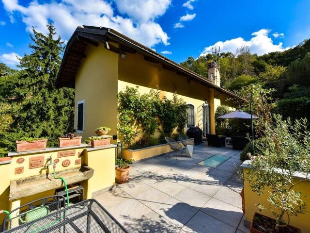 Prestigiosa villa di 255 mq in vendita, Strada di Valpiana, Torino, Provincia di Torino, Piemonte