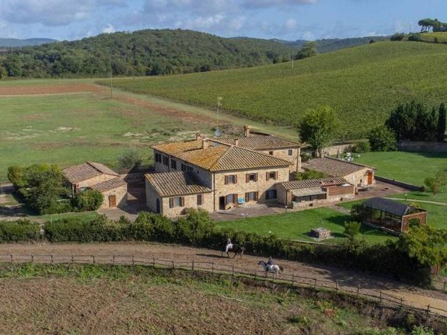 Lussuoso casale in vendita Strada Provinciale Castelnuovo Berardenga, Castelnuovo Berardenga, Toscana