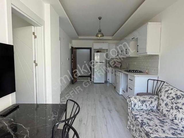 Luwi Residance'da Havuzlu Etapta Eşyalı 1+1 Kiralık Daire!