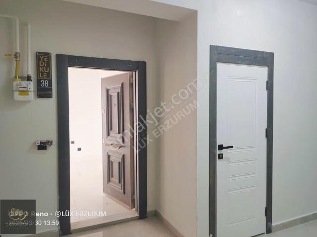 Lüx'ten Yıldızkent'te Merkezi Lokasyonda 4+1 Arakat Sıfır Daire