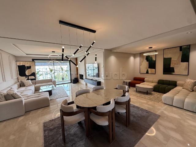 Luxueux Appartement 4 chambres doubles salon Prestigia