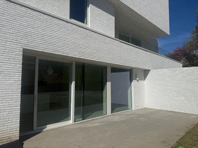 Luxueus appartement met 1 slpk en terras in Herselt