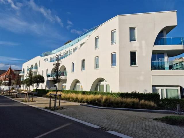 LUXUEUS BEMEUBELD NIEUWBOUW APPARTEMENT MET 1 SLAAPKAMER GEL