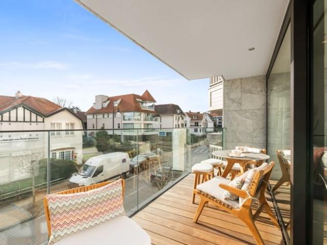 Luxueus design appartement te koop met zuiders terras en.