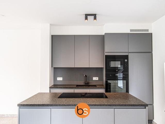 Luxueus en energiezuinig appartement te huur in hartje Beselare