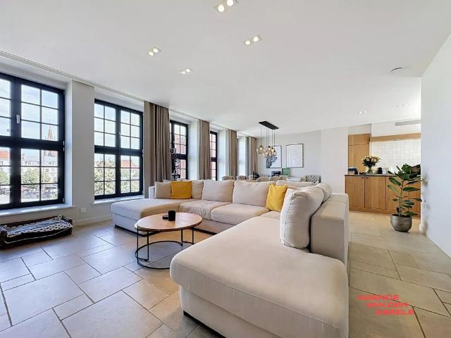 Luxueus gemeubeld appartement in het hart van Brugge