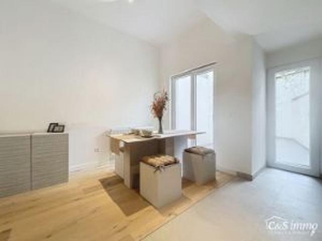 Luxueus gerenoveerd appartement met stadstuin