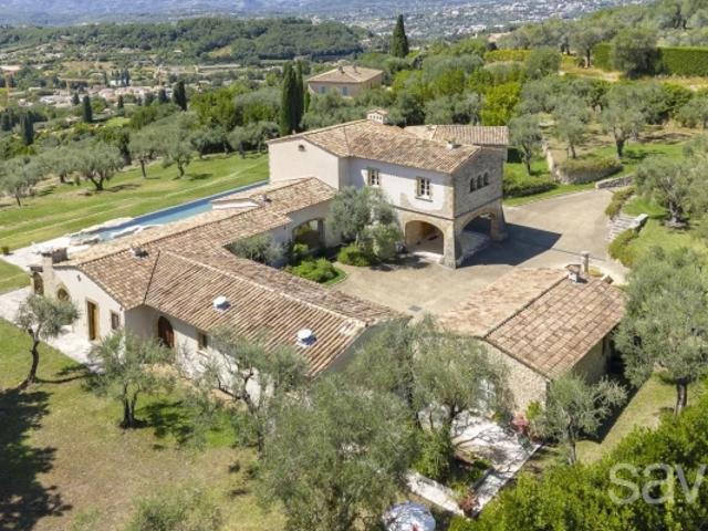 Luxueuse propriété avec vue mer panoramique