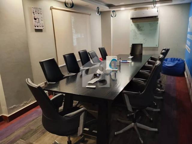 Luxuious Office For Rent