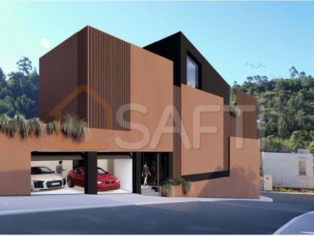 Luxuosa Moradia Com Piscina Em Coimbra Fase Final De Const. 320m² Santo António Dos Olivais