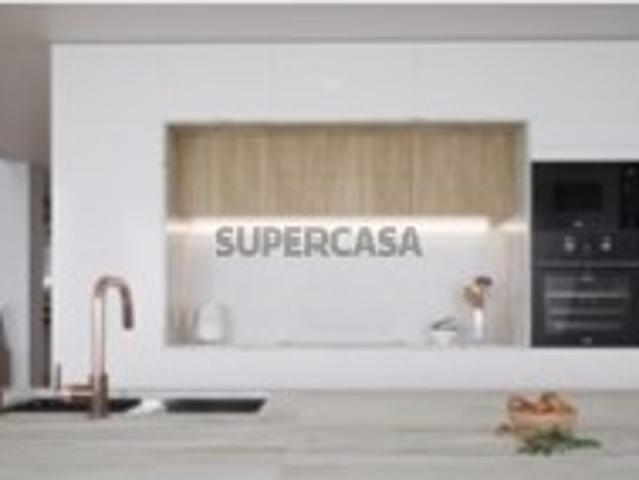 Luxuosa moradia estará situada na área mais exclusiva e requisitada da Calheta