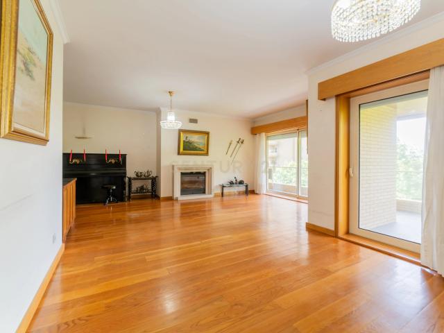 Luxuosa Moradia T3 em Aldoar, Porto 750.000€