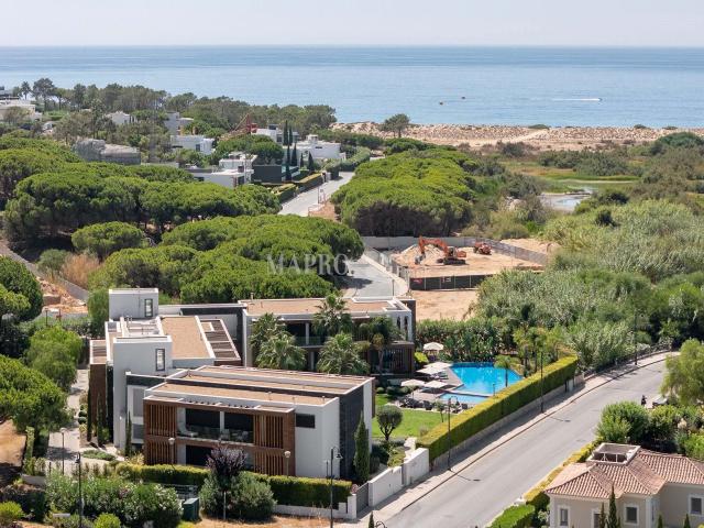 Luxuosa Penthouse com três quartos 160m² Almancil
