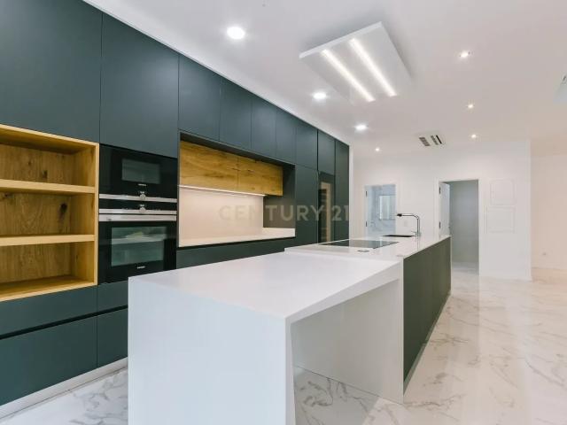 Luxuoso apartamento Duplex T3