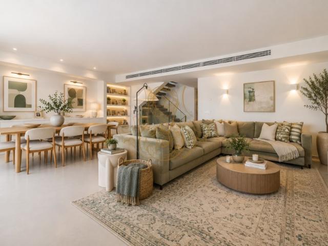 Luxuoso Apartamento T4 | Triplex | Vista Cidade