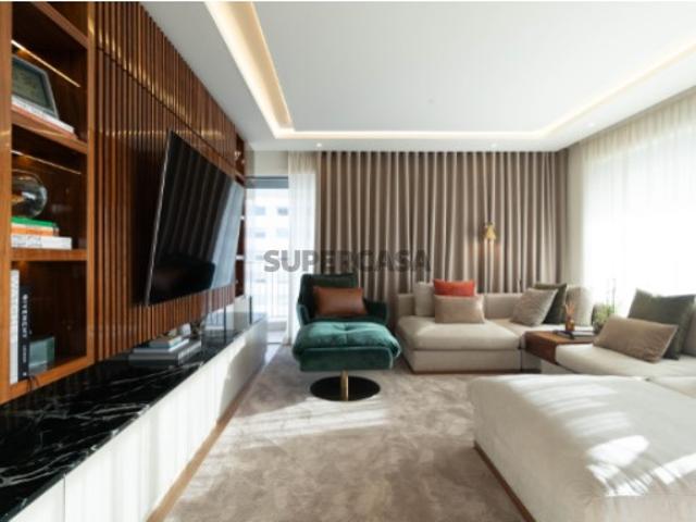 LUXUOSO APARTAMENTO T4 | 4 SUITES | VISTA PANORÂMICA | LAGO ALTEAR
