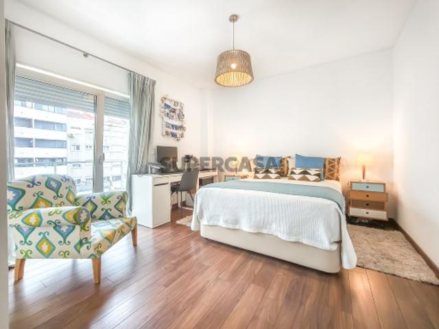 Luxuoso Apartamento T2 em Benfica