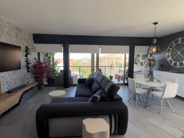 Luxuoso Penthouse na Praia da Rocha 85m² Portimão