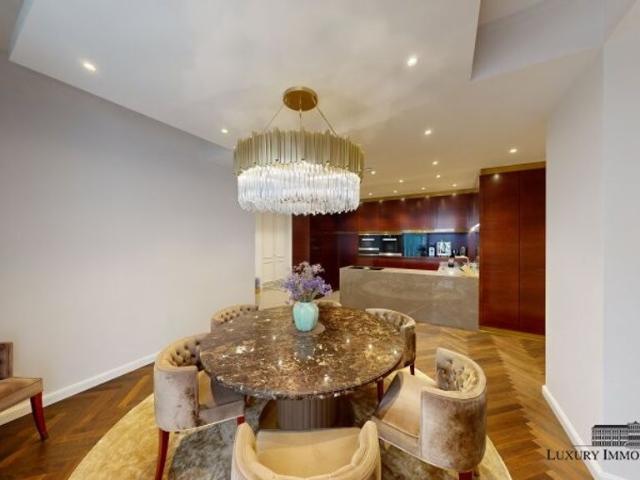 Luxus Apartment mit 4 Zimmer zu verkaufen in Gemeindebezirk Alsergrund, Bundesland Wien