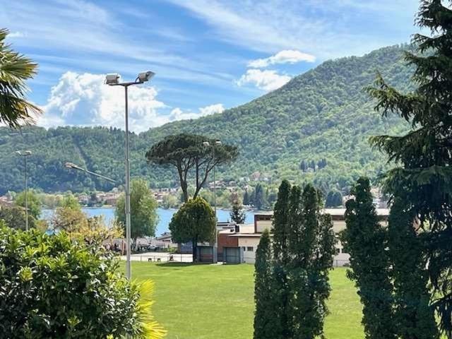 Luxus Apartment mit 130 m2 zu verkaufen Ponte Tresa, Kanton Tessin