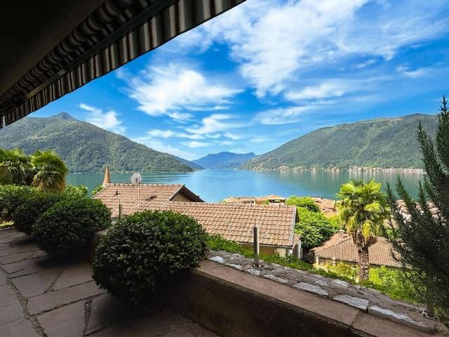 Luxus Apartment mit 2 Schlafzimmer zu verkaufen in Bissone, Kanton Tessin