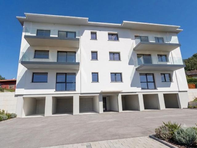 Luxus Apartment mit 3 Schlafzimmer zu verkaufen in Arzo, Kanton Tessin