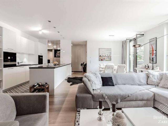 Luxus Apartment mit 3 Zimmer zu vermieten in Dorotheenstraße, 83, Berlin