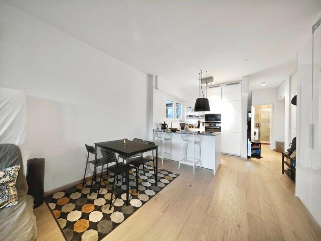 Luxus Apartment mit 3 Zimmern zu verkaufen in Cassarate, Lugano, Tessin