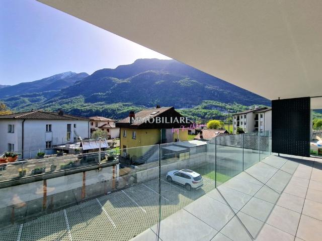 Luxus Apartment mit 3 Zimmern zu verkaufen in Biasca, Kanton Tessin