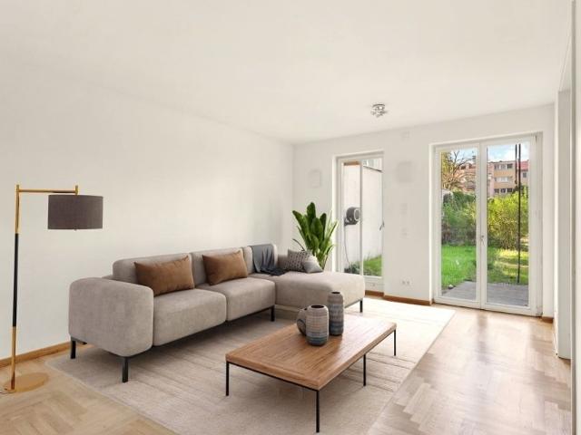 Luxus Apartment mit 4 Zimmer zu verkaufen in Neukölln, Deutschland