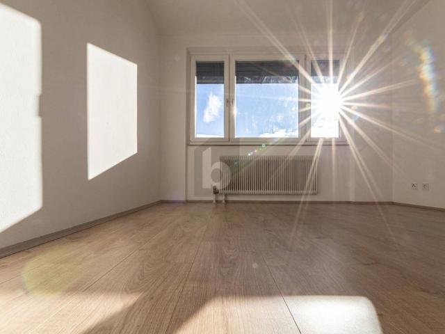 Luxus Apartment mit 4 Zimmer zu verkaufen in Oberalm, Österreich