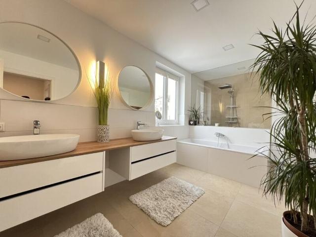 Luxus Apartment mit 4 Zimmern zu verkaufen in Neuhofen an der Krems, Oberösterreich