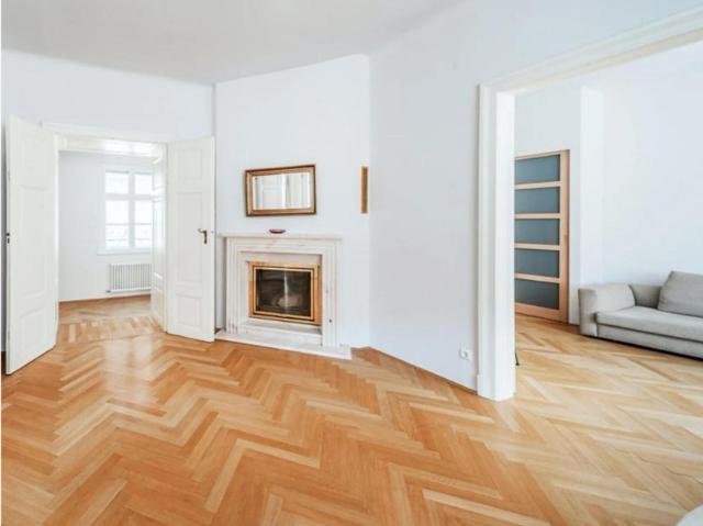 Luxus Apartment mit 5 Zimmer zu verkaufen in 1010, Wien, Wien Stadt, Bundesland Wien