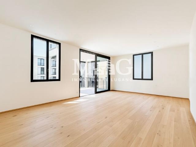 Luxus Apartment mit 5 Zimmer zu verkaufen in Lugano, Tessin