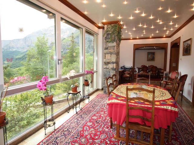 Luxus Chalet Leukerbad, ruhige exklusive Lage