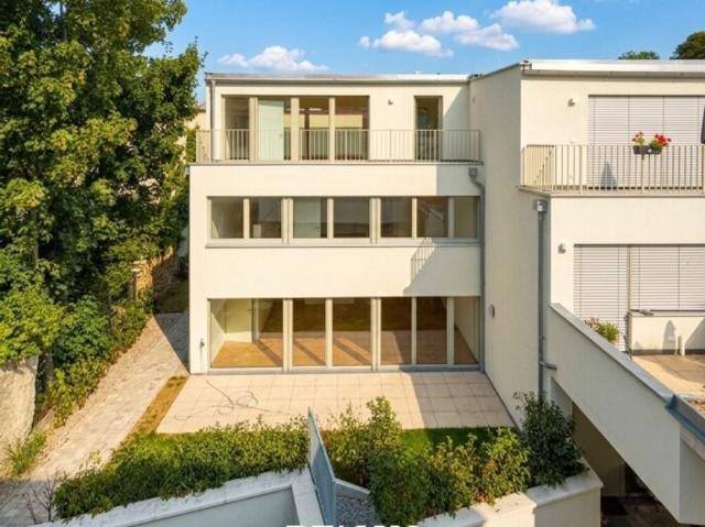 Luxus Haus mit 4 Zimmer zu verkaufen in Weidling, Österreich