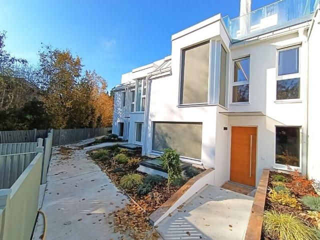 Luxus Haus mit 4 Zimmer zu verkaufen in Wien, Österreich