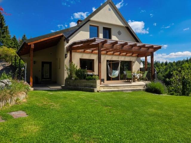 Luxus Haus mit 4 Zimmer zu verkaufen in Thal, Steiermark