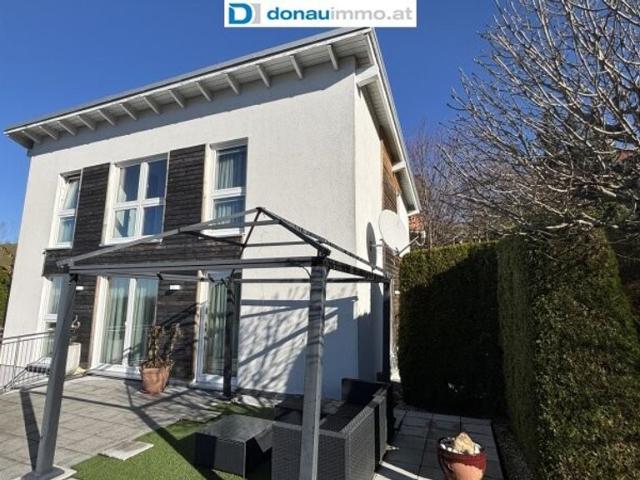 Luxus Haus mit 5 Zimmer zu verkaufen in Eidenberg, Österreich