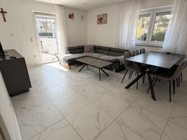 Luxus Haus mit 5 Zimmer zu verkaufen in Marchtrenk, Oberösterreich
