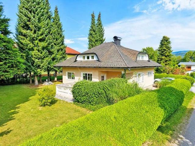 Luxus Haus mit 5 Zimmer zu verkaufen in Velden, Österreich