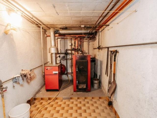 Luxus Haus mit 6 Zimmer zu verkaufen in Kottingbrunn, Österreich