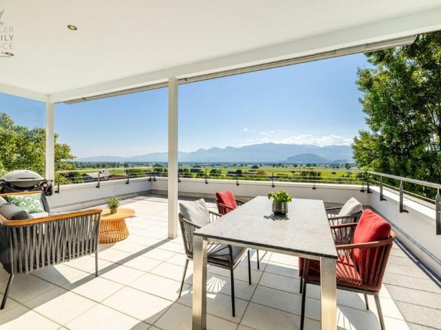 Luxus Haus mit 6 Zimmer zu verkaufen in Hinterforst, Kanton St. Gallen