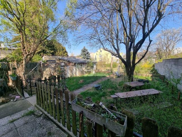 Luxus Haus mit 7 Zimmer zu verkaufen in Stockerau, Niederösterreich