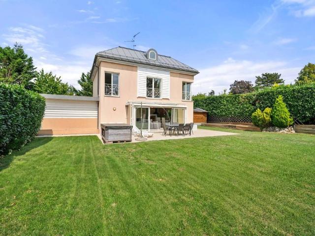 Luxus Haus mit 7 Zimmer zu verkaufen in Vésenaz, Schweiz