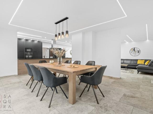 Luxus Haus mit 8 Zimmer zu verkaufen in Mannswörth, Österreich