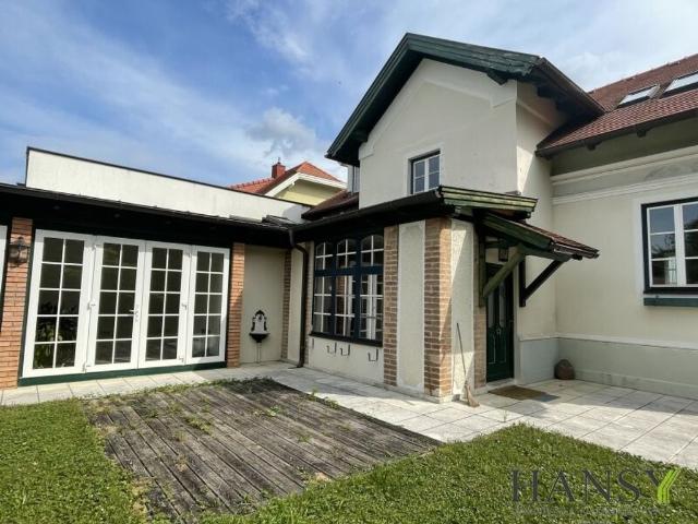 Luxus Haus mit 8 Zimmer zu verkaufen in Sooss, Österreich