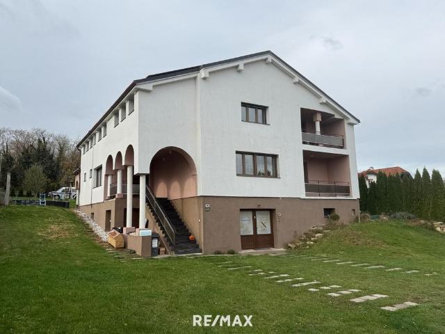 Luxus Haus mit 9 Zimmer zu verkaufen in Nickelsdorf, Burgenland